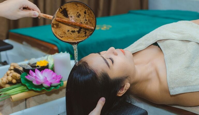 Top dầu gội dược liệu được tin dùng nhất