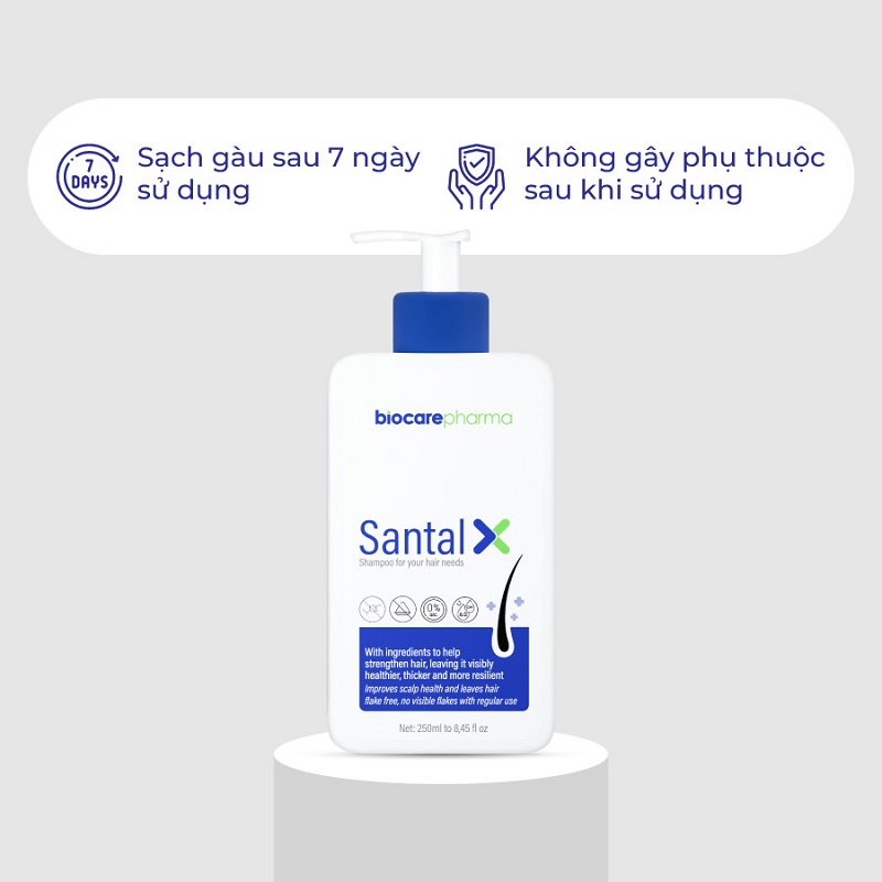 Review dầu gội trị nấm da đầu Santal X